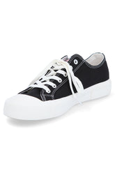 Sepatu Sneakers Low Cut Pria Cardinal M1063T01A